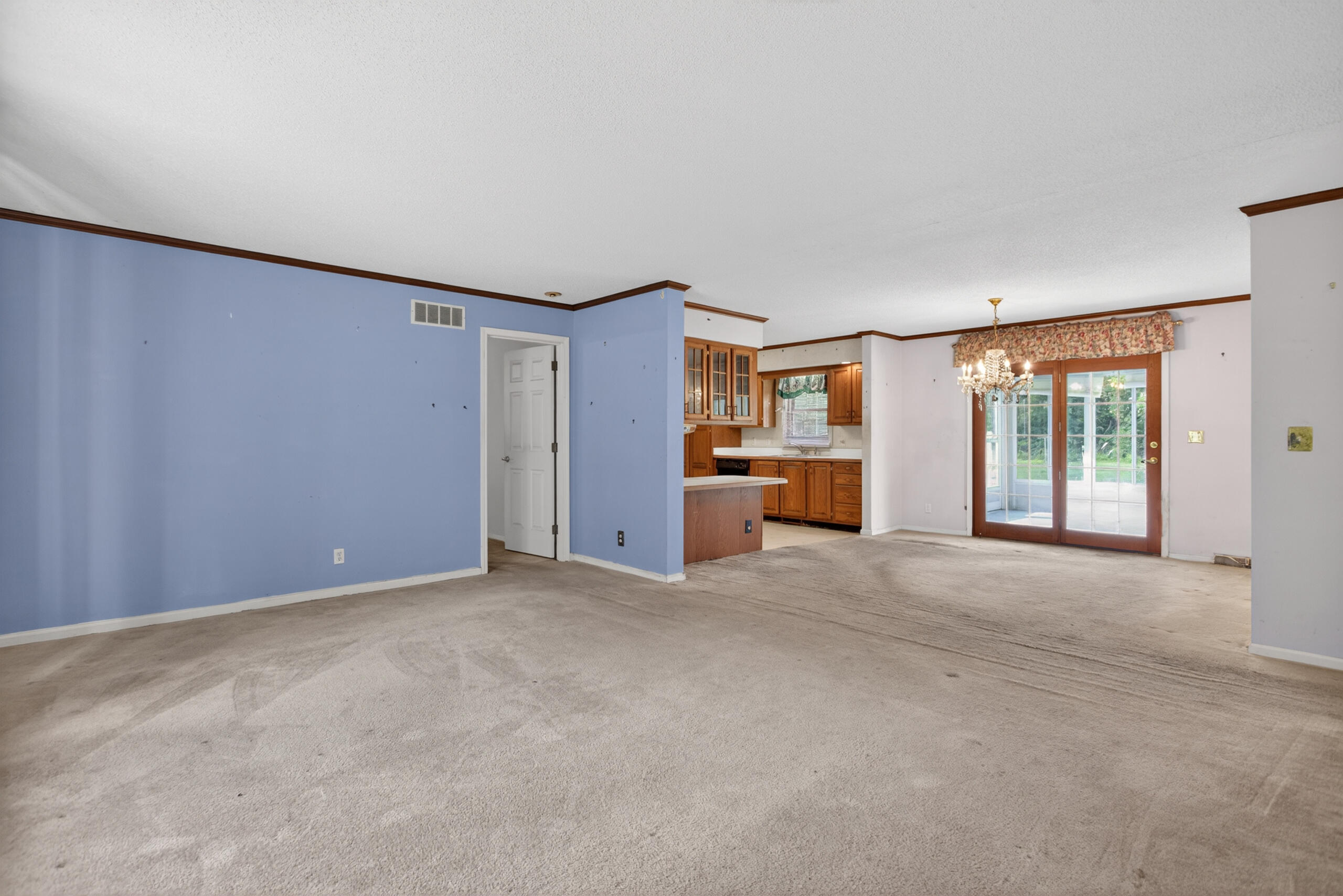 3635 Hart Road Jackson, MI 49201 - Photo 11 of 48 IMG_5084