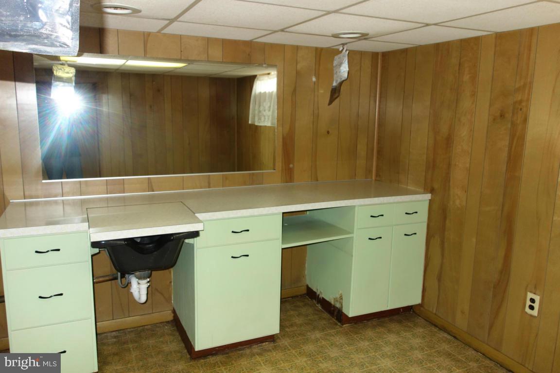 1530 Sandhill Road Lebanon, PA 17046 - Photo 19 of 24 Gallery Image 19