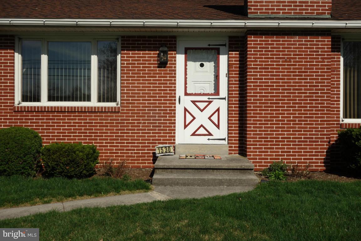 1530 Sandhill Road Lebanon, PA 17046 - Photo 6 of 24 Gallery Image 6