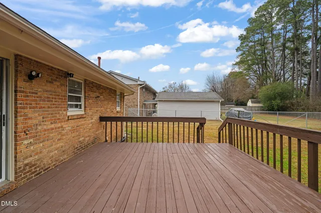 $325,000 | 3712 Huntleigh Drive, Raleigh, NC 27604