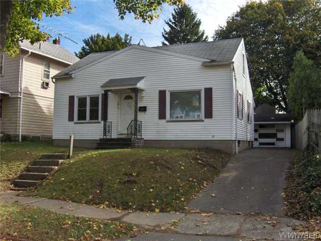 16 Cliffmor Street Rochester, NY 14609 - Photo 1 of 1 Exterior Front