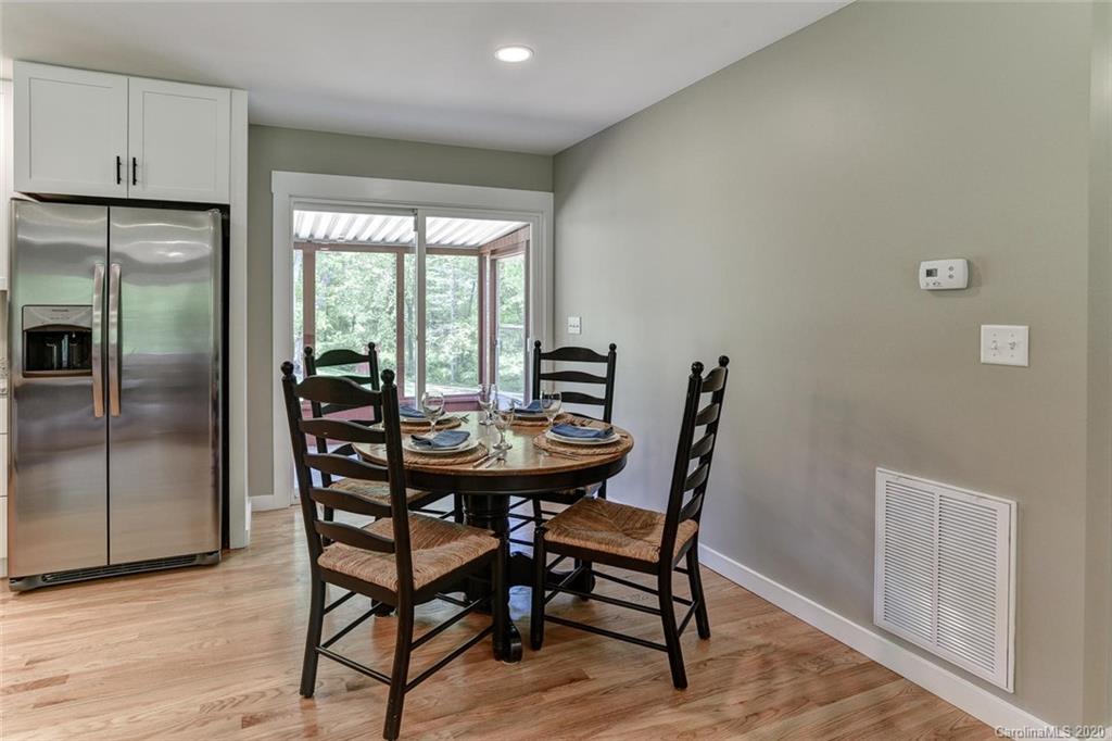 40 Daniel Road Asheville, NC 28806 - Photo 11 of 38 Gallery Image 11
