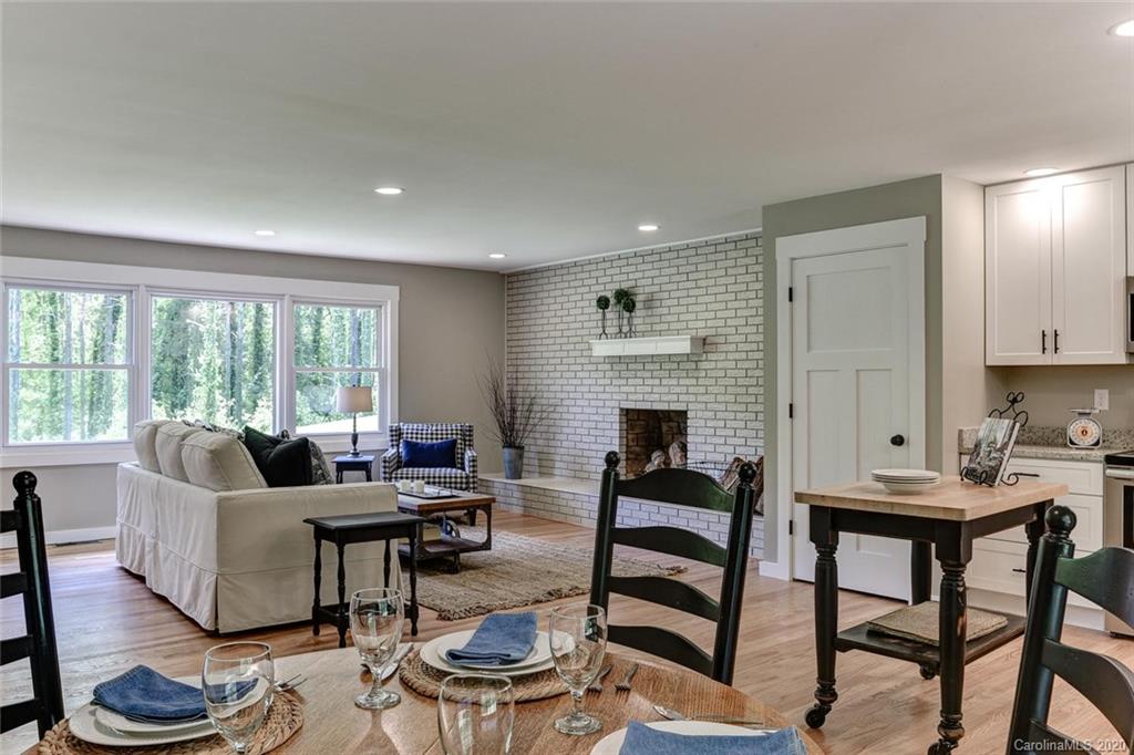40 Daniel Road Asheville, NC 28806 - Photo 13 of 38 Gallery Image 13