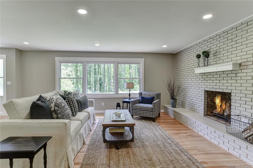 40 Daniel Road Asheville, NC 28806 - Photo 6 of 38 Gallery Image 6