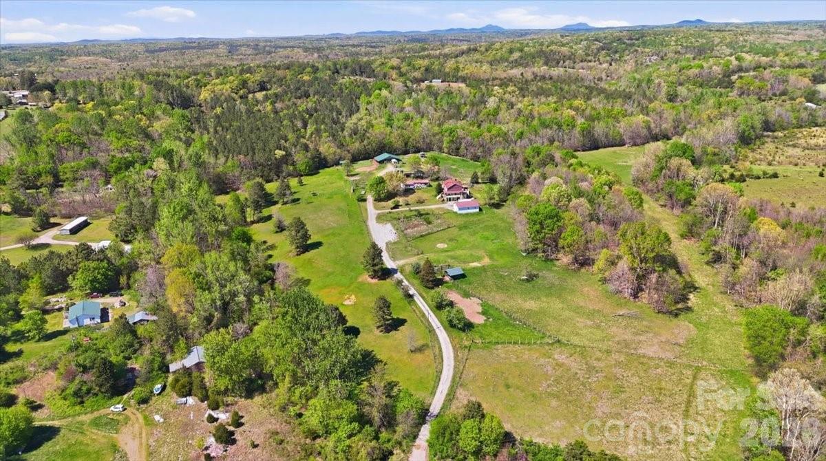 2980 Propst Road Clover, SC 29710 - Photo 38 of 40