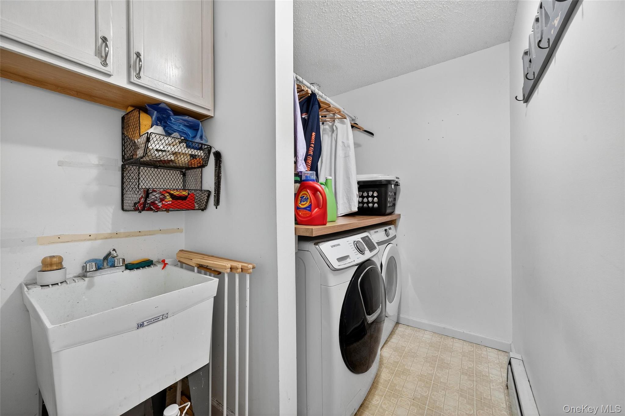 2 Berkeley Court Highland Mills, NY 10930 - Photo 35 of 44 a utility room with dryer and washer