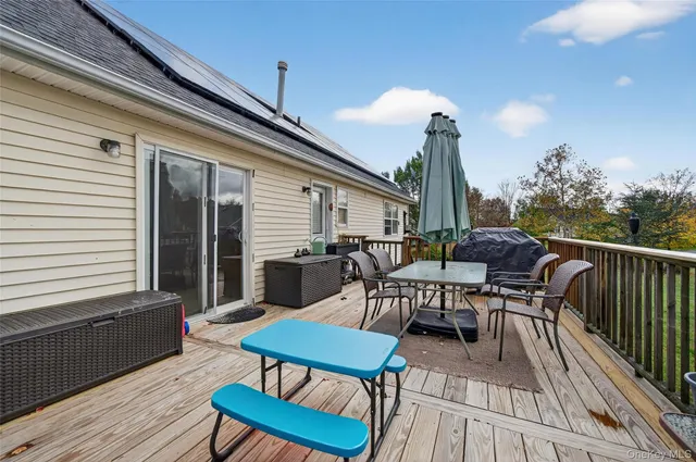 a view of building with garden