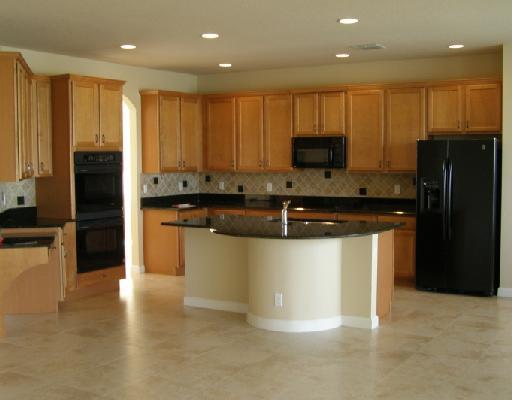 723 Southwest River Bend Circle Stuart, FL 34997 - Photo 15 of 39 super sized Kitchen