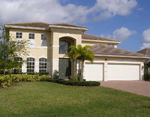 723 Southwest River Bend Circle Stuart, FL 34997 - Photo 31 of 39 Beautiful Waterfront 5 bed 3.5 bath