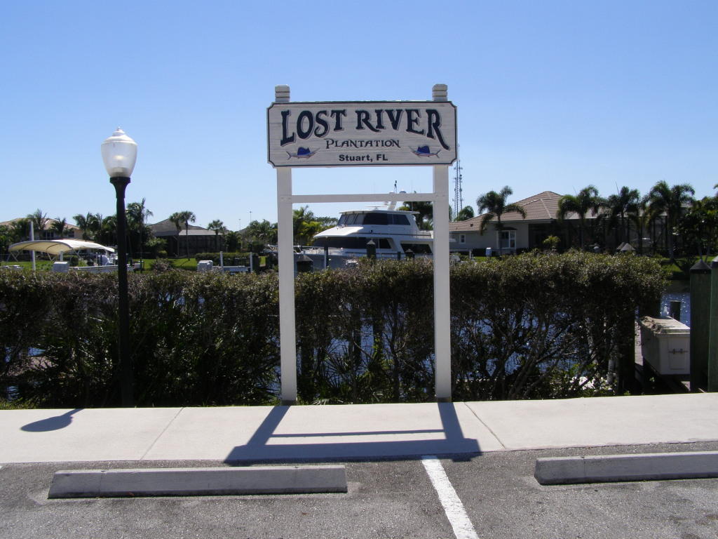 723 Southwest River Bend Circle Stuart, FL 34997 - Photo 36 of 39 Hang your fish