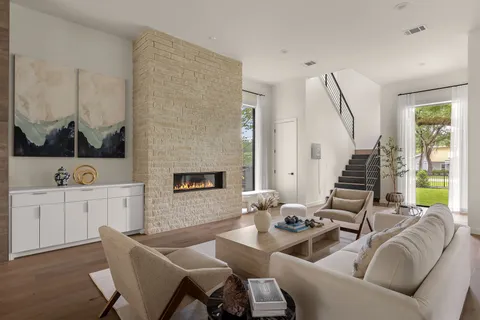 $3,900,000 | 208 Reveille Road, West Lake Hills, TX 78746