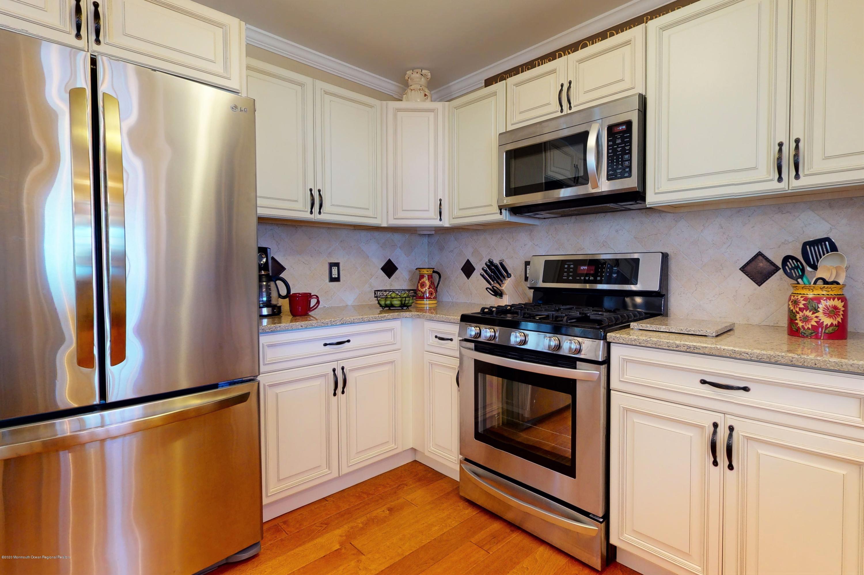 19 Mermaid Road Toms River, NJ 08753 - Photo 13 of 39 19-Mermaid-07152020_152537