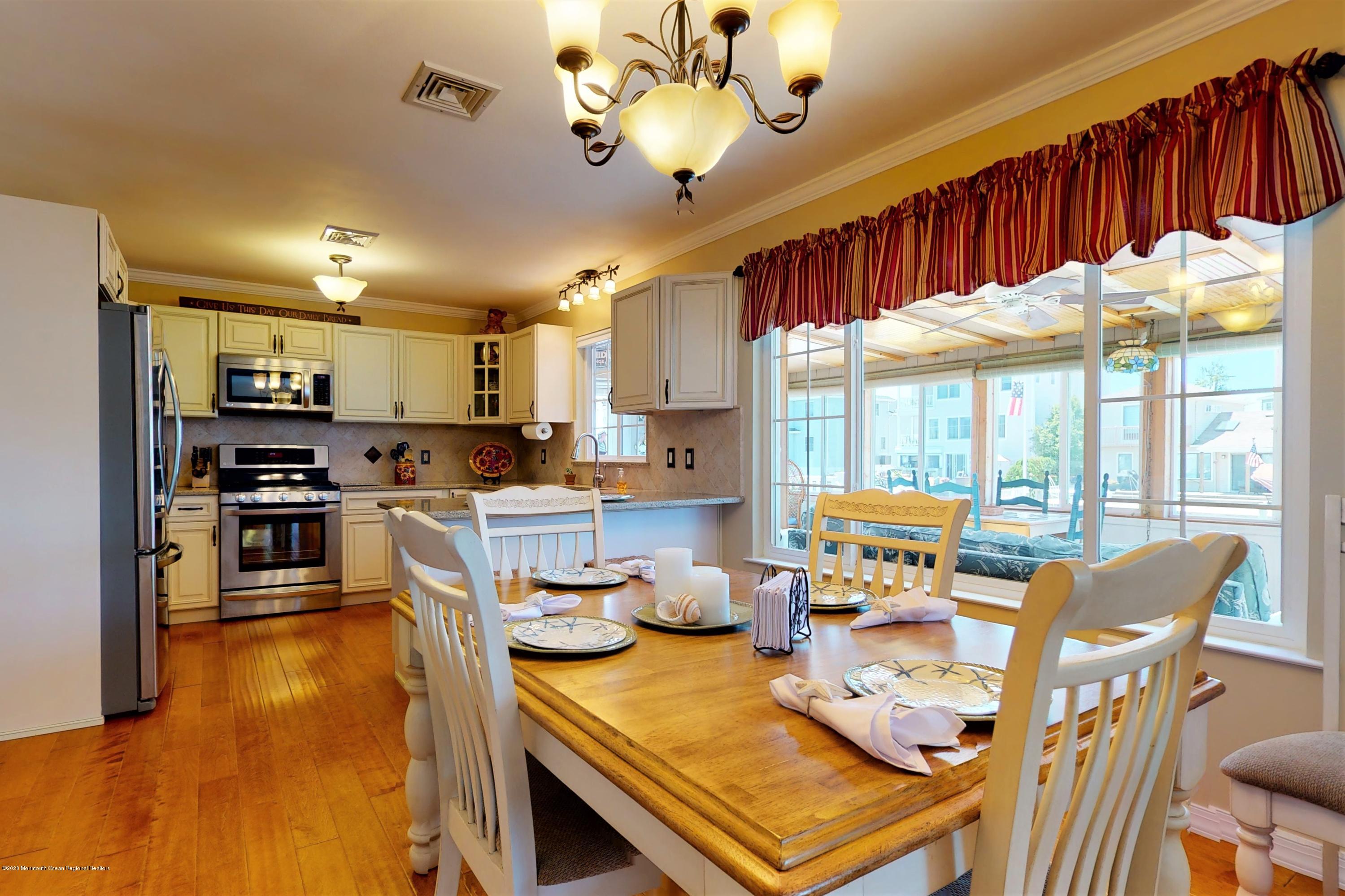 19 Mermaid Road Toms River, NJ 08753 - Photo 14 of 39 19-Mermaid-07152020_152921