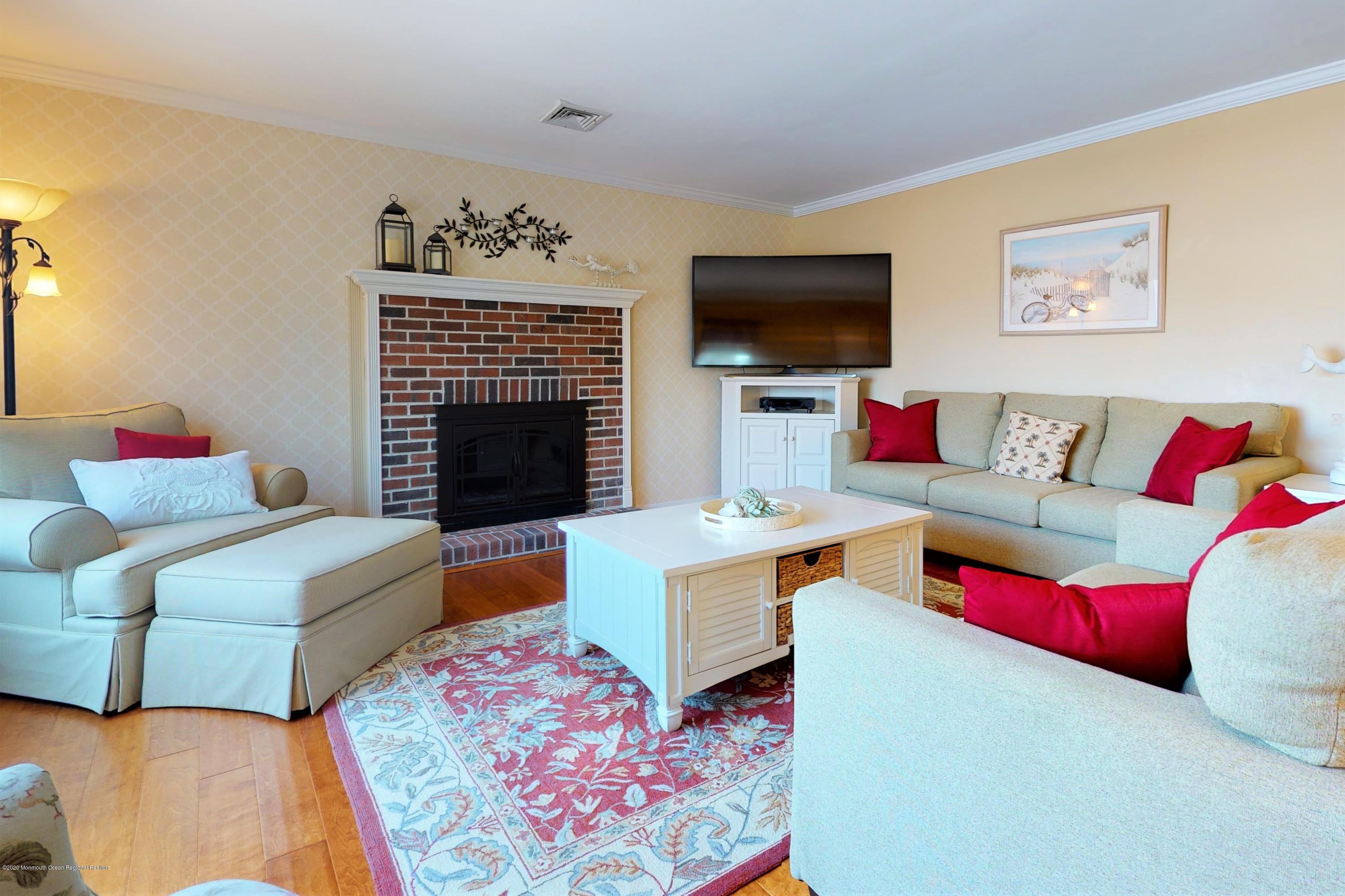 19 Mermaid Road Toms River, NJ 08753 - Photo 17 of 39 19-Mermaid-07152020_153013