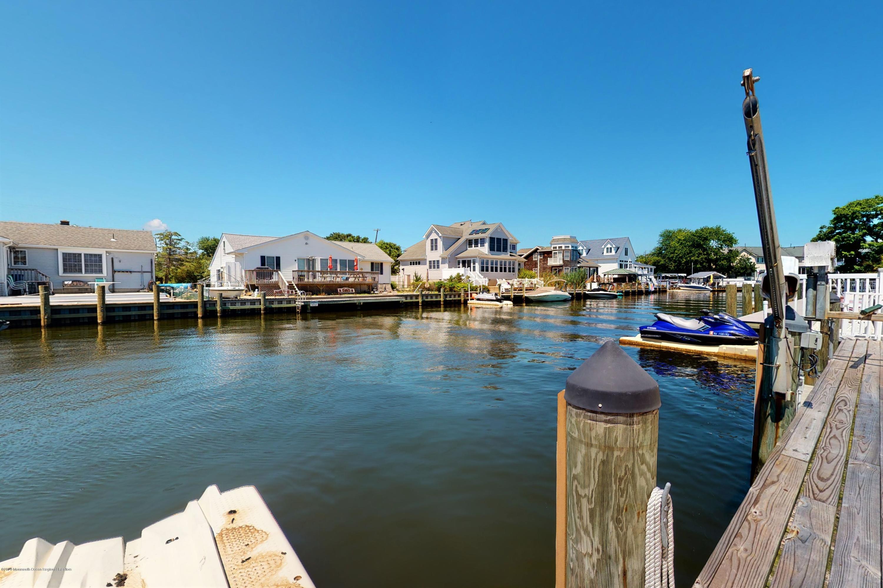 19 Mermaid Road Toms River, NJ 08753 - Photo 3 of 39 19-Mermaid-07152020_144710