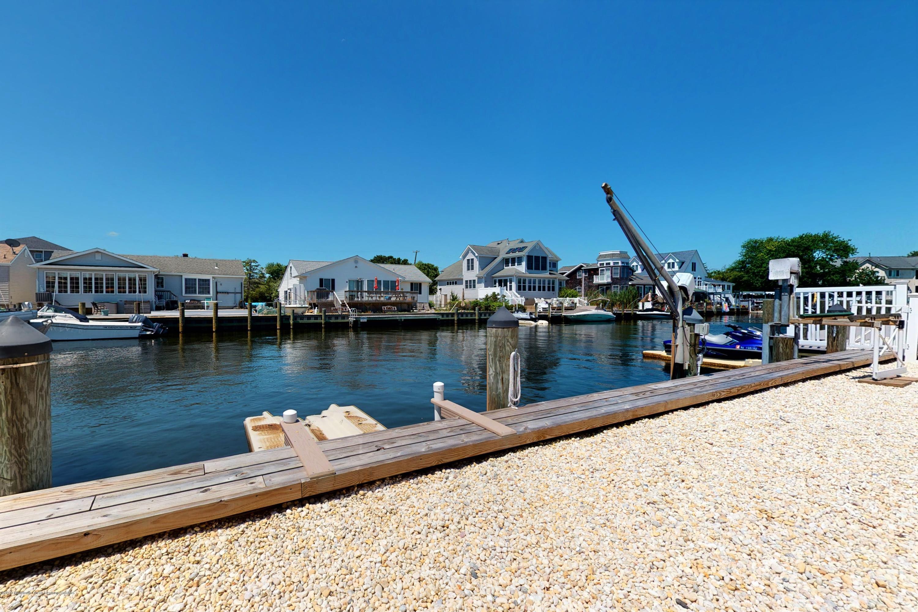 19 Mermaid Road Toms River, NJ 08753 - Photo 5 of 39 19-Mermaid-07152020_144901