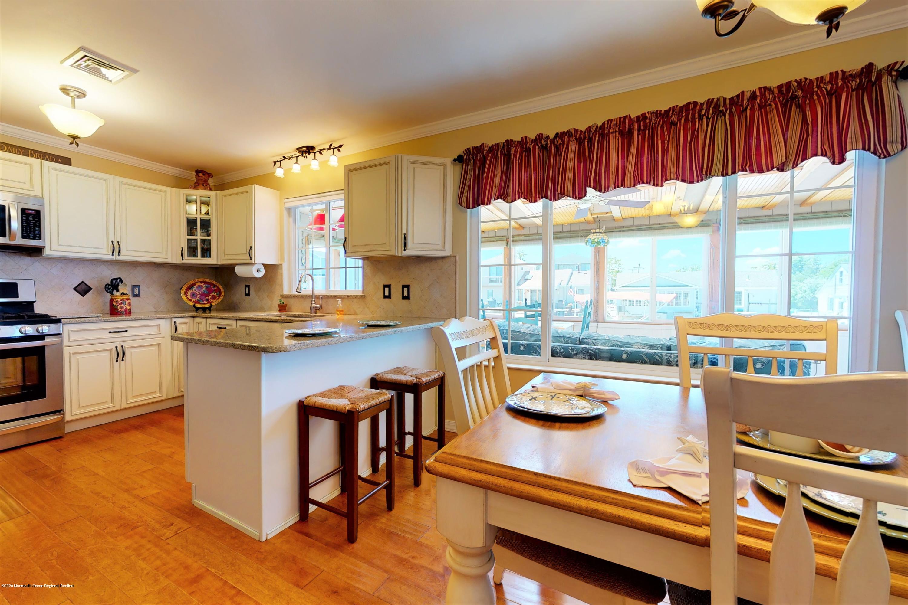 19 Mermaid Road Toms River, NJ 08753 - Photo 10 of 39 19-Mermaid-07152020_152843