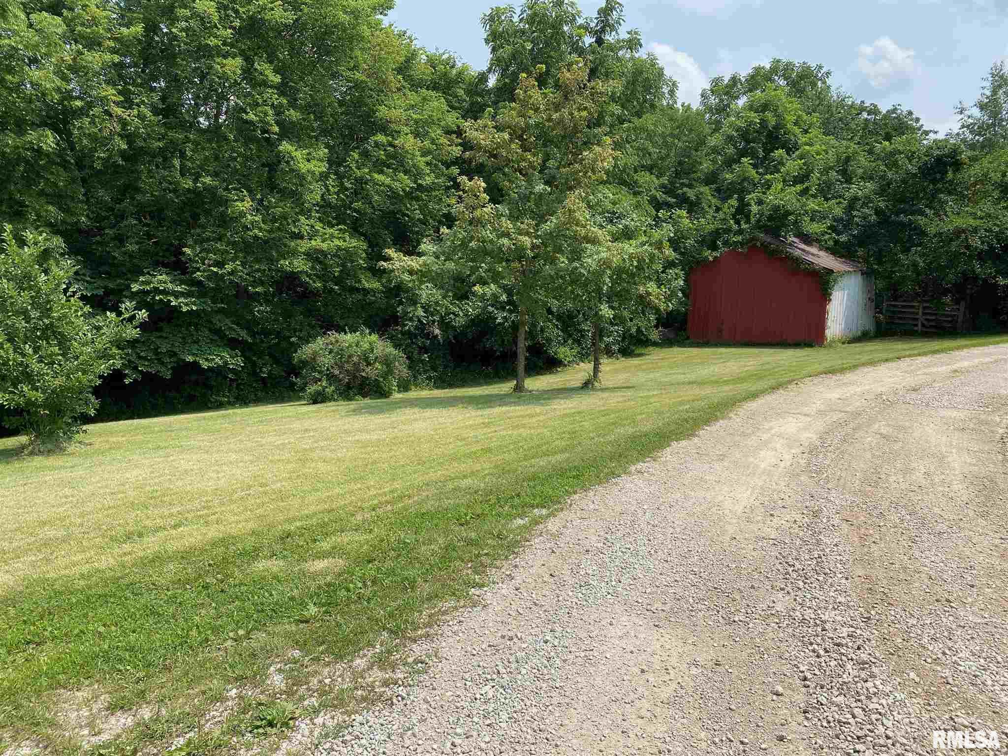 8434 Thomas Road Rochester, IL 62563 - Photo 5 of 17