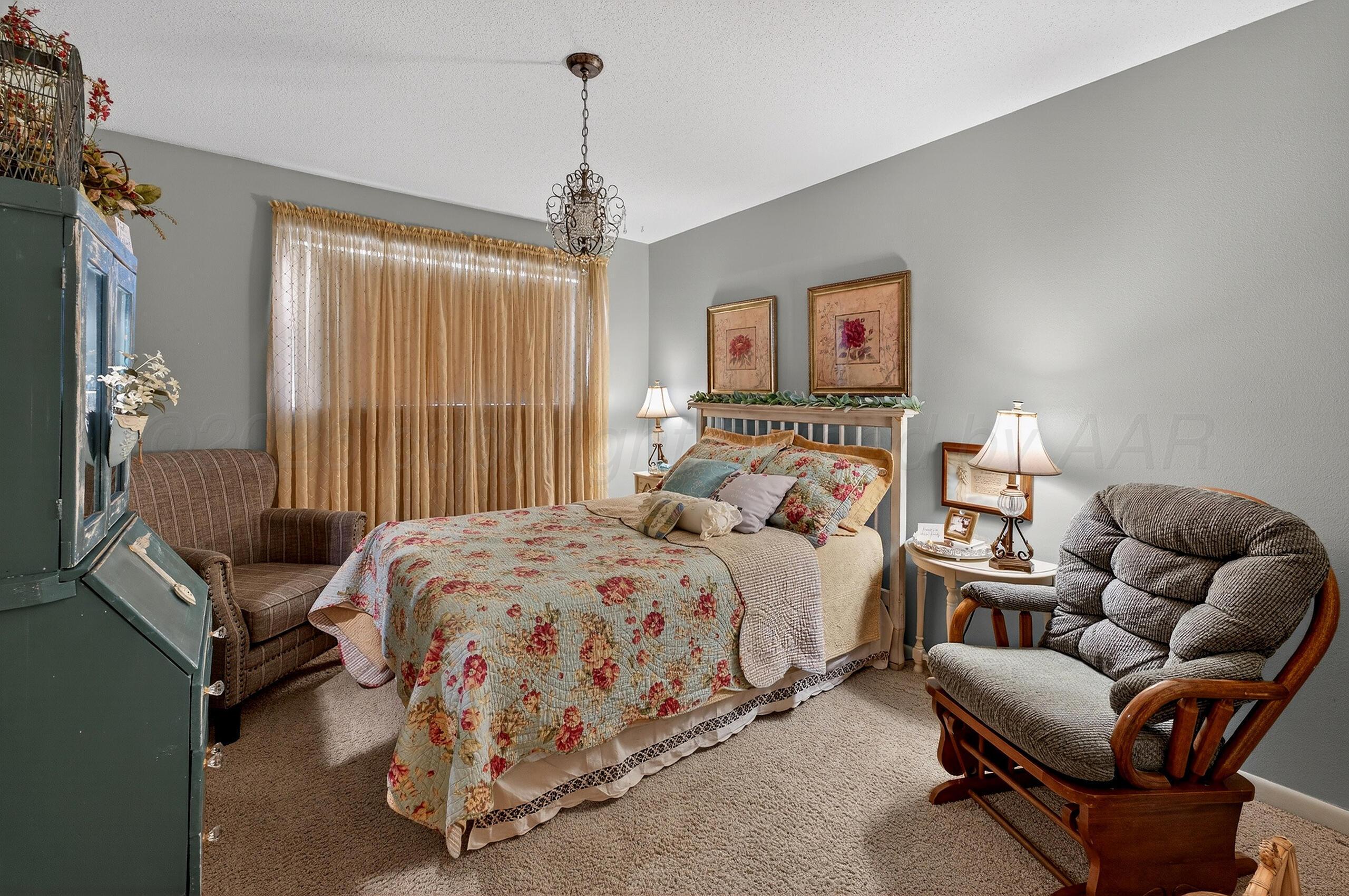 1007 Ave P Sunray, TX 79086 - Photo 28 of 42 Bedroom 3