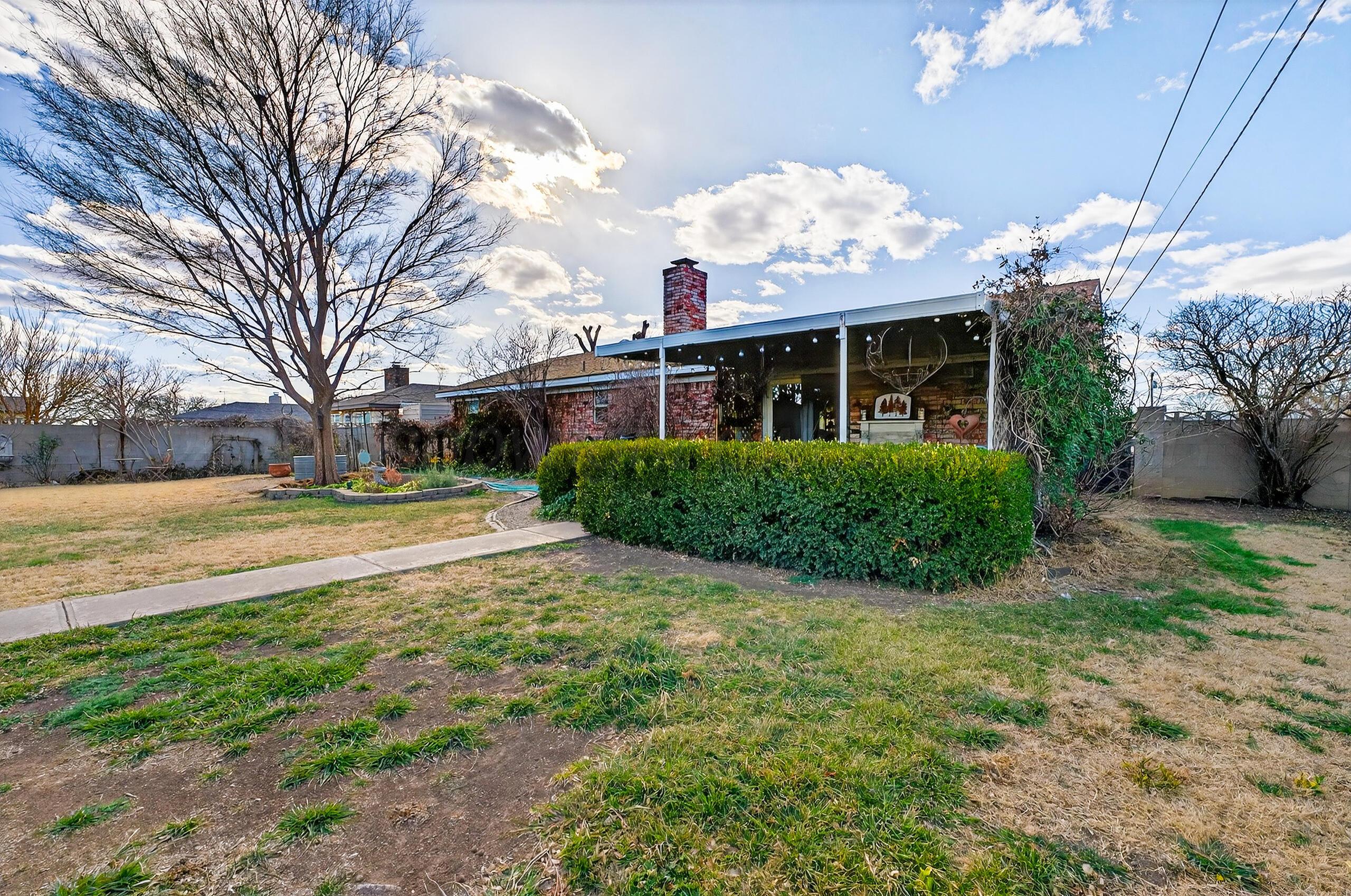1007 Ave P Sunray, TX 79086 - Photo 36 of 42 036_Backyard 3