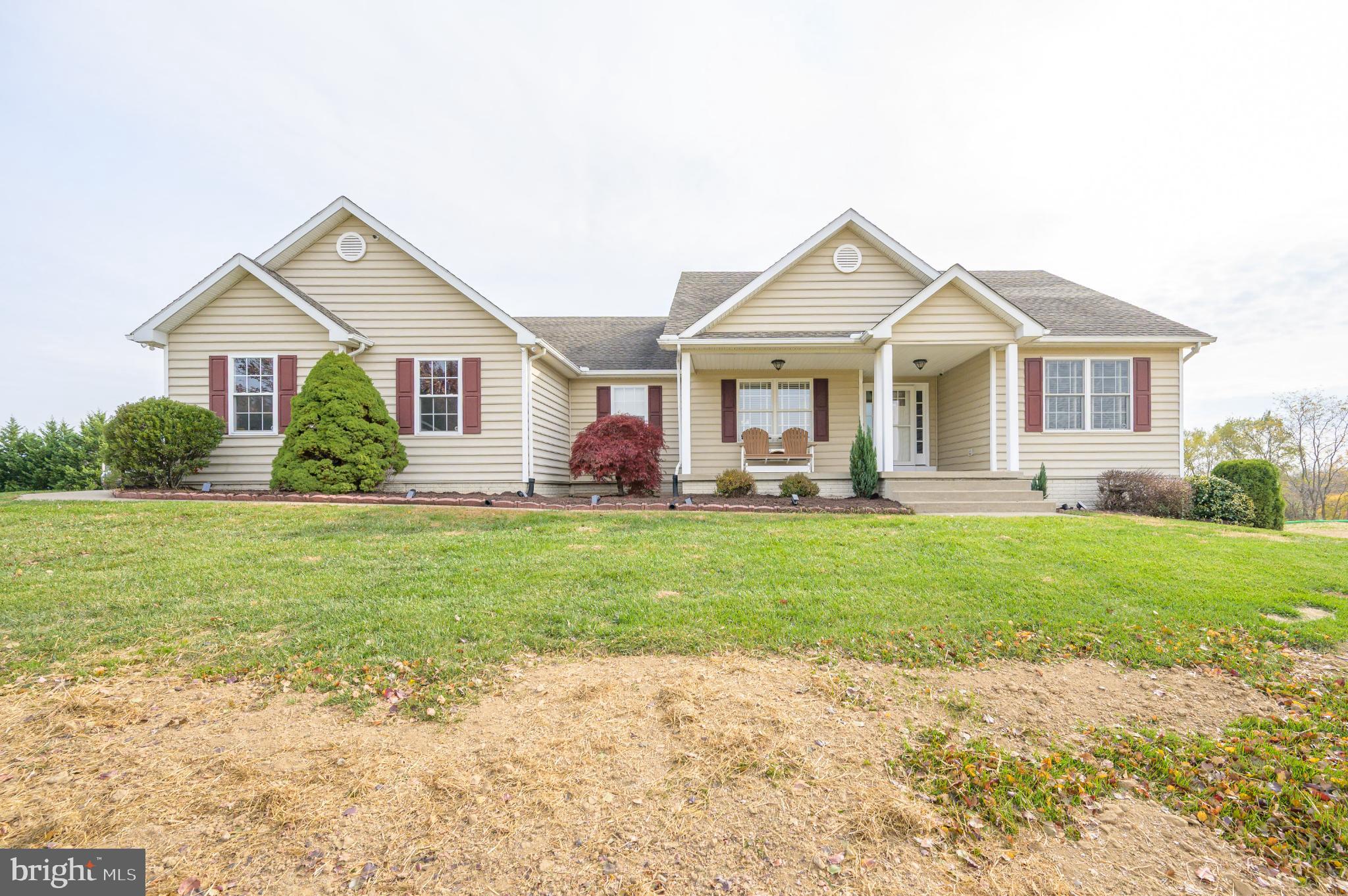 490 Renaissance Drive Martinsburg, WV 25403 - Photo 69 of 73 a front view of house with yard and green space