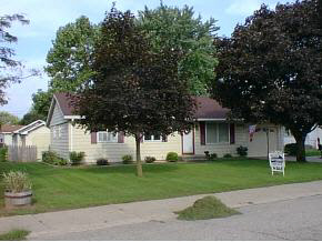 1413 Wabash Avenue Rochester, IN 46975 - Photo 1 of 1