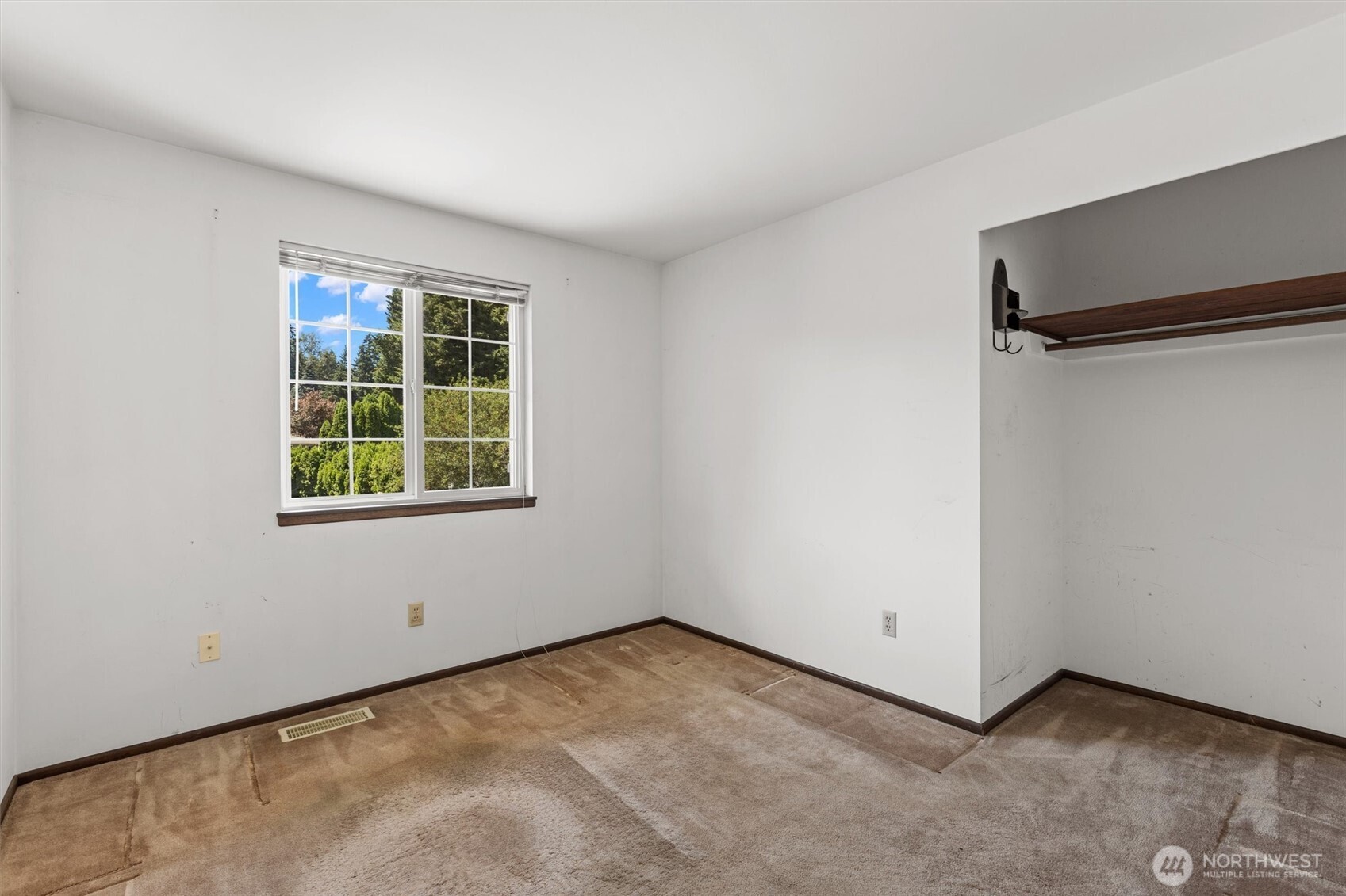 14906 110th Avenue Northeast Bothell, WA 98011 - Photo 23 of 40