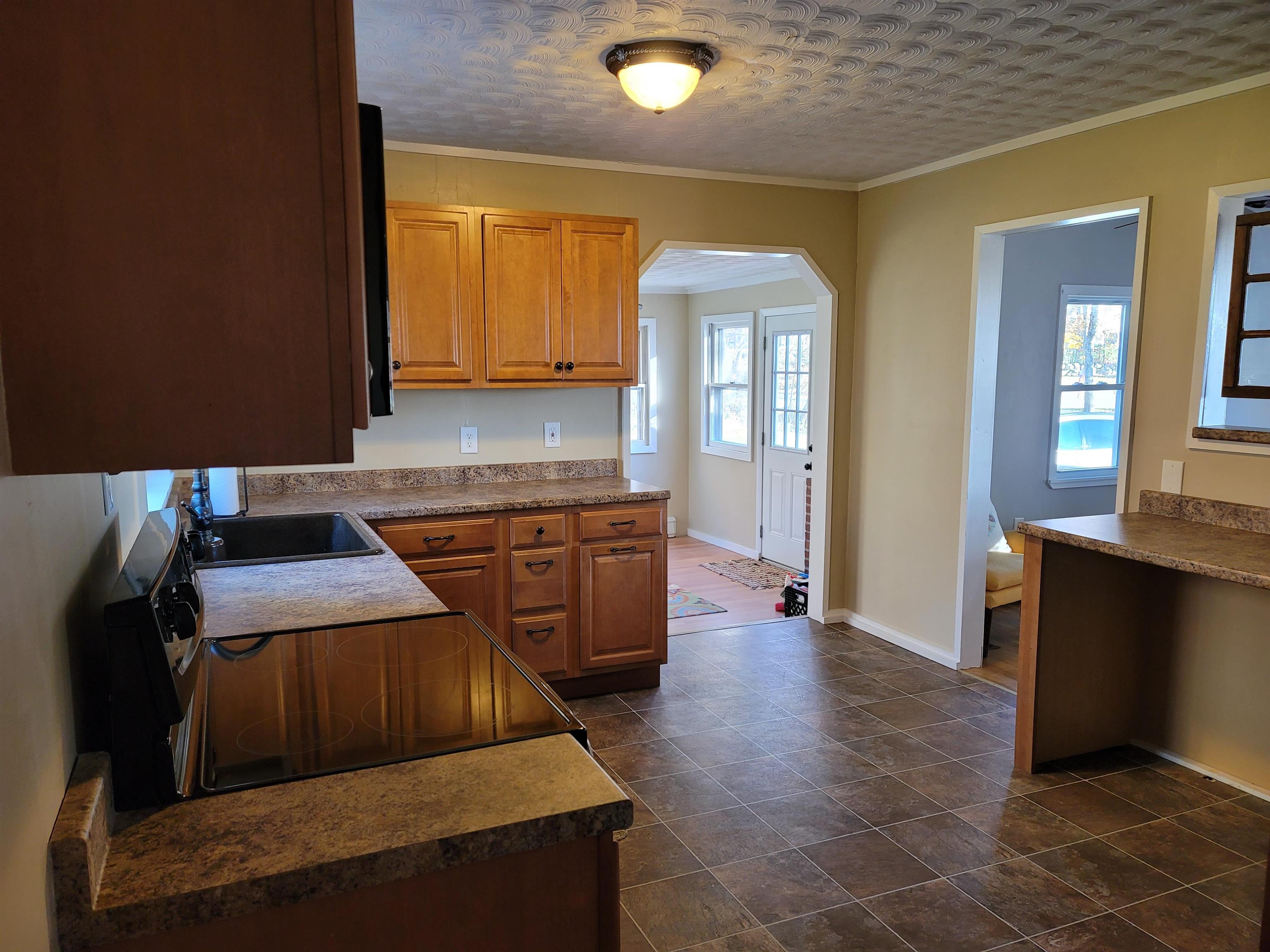 7350 Oak Hill Road Loudon, NH 03307 - Photo 4 of 12 Gallery Image 4