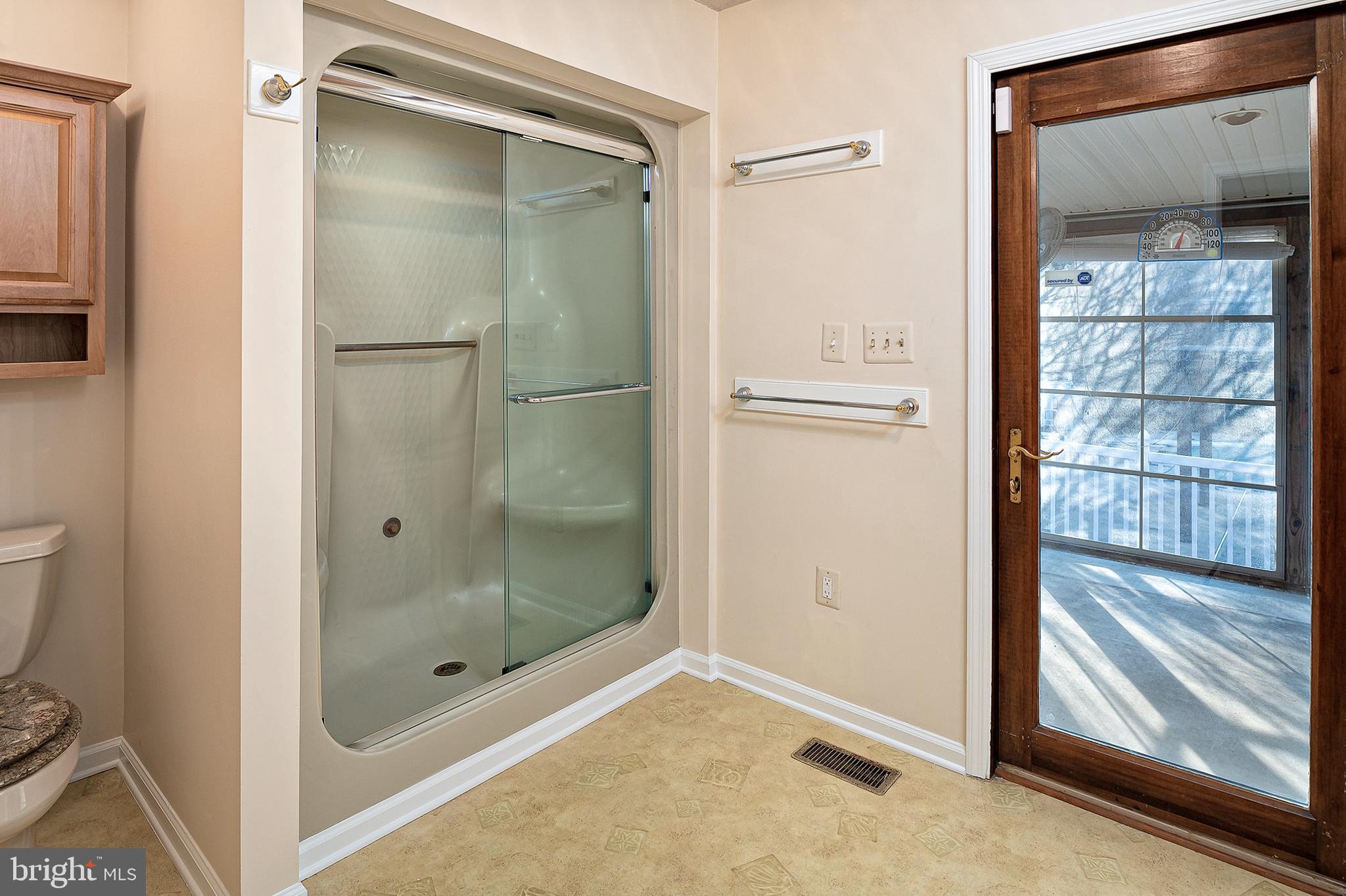 1152 Bacon Ridge Road Crownsville, MD 21032 - Photo 27 of 71 Primary Bathroom