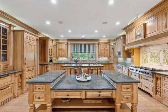 $7,950,000 | 6401 Westcoat Drive, Colleyville, TX 76034