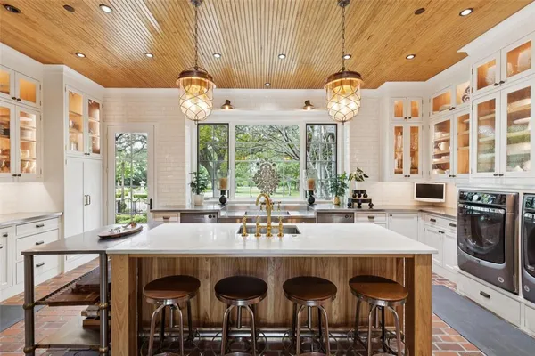 $7,950,000 | 6401 Westcoat Drive, Colleyville, TX 76034