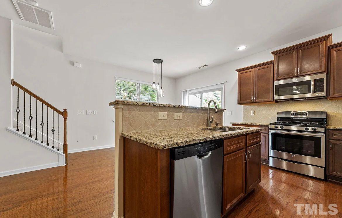168 Token House Road Durham, NC 27703 - Photo 11 of 33 Photo #10