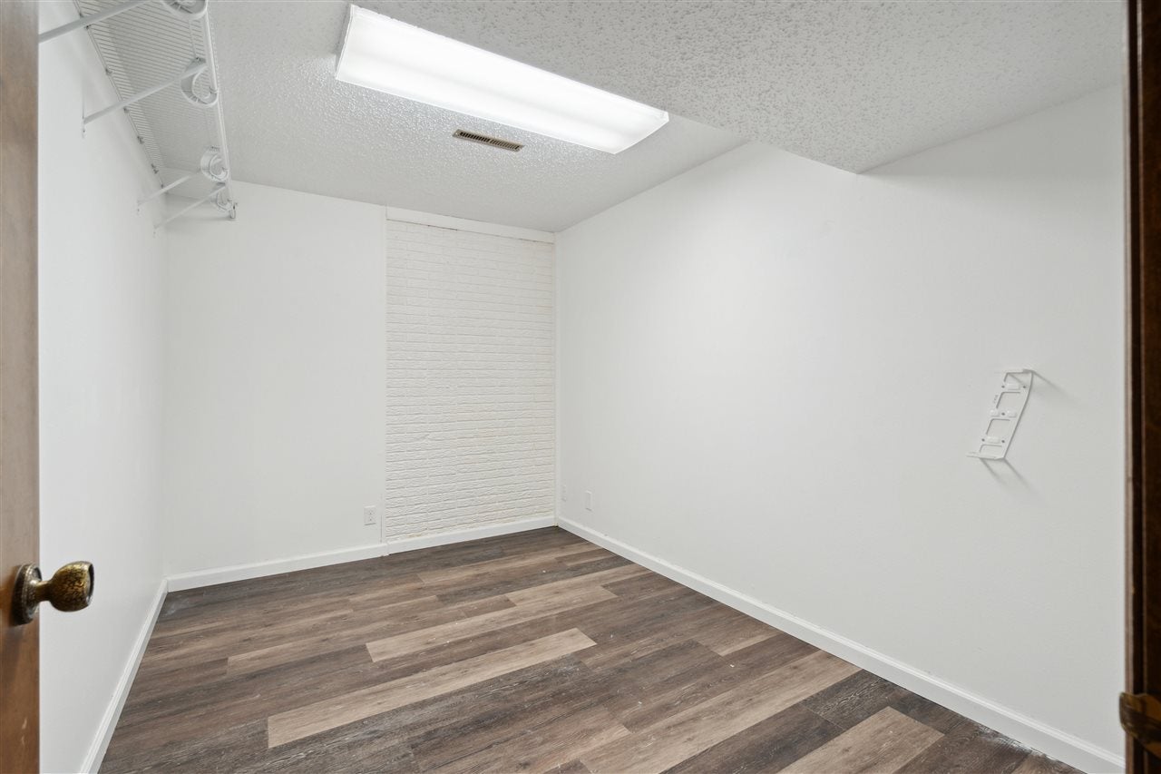 334 Boyson Road Northeast Cedar Rapids, IA 52402 - Photo 30 of 40 Gallery Image 30