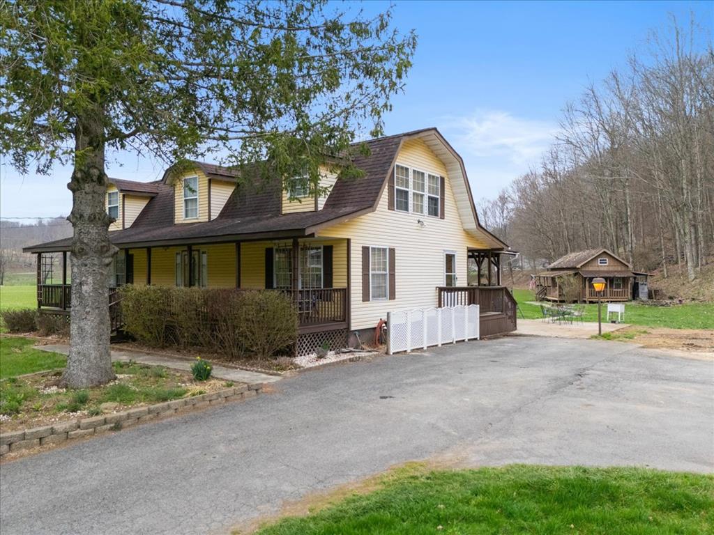 12580 Mud Fork Road Falls Mills, VA 24613 - Photo 79 of 91 Gallery Image 79