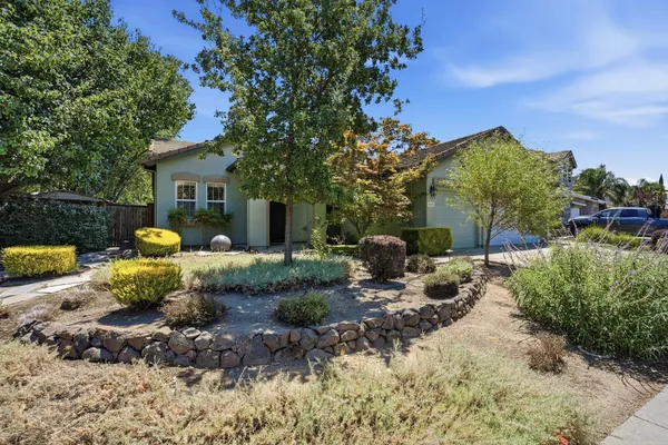 $719,900 | 6472 Camellia Point Way, Roseville, CA 95678