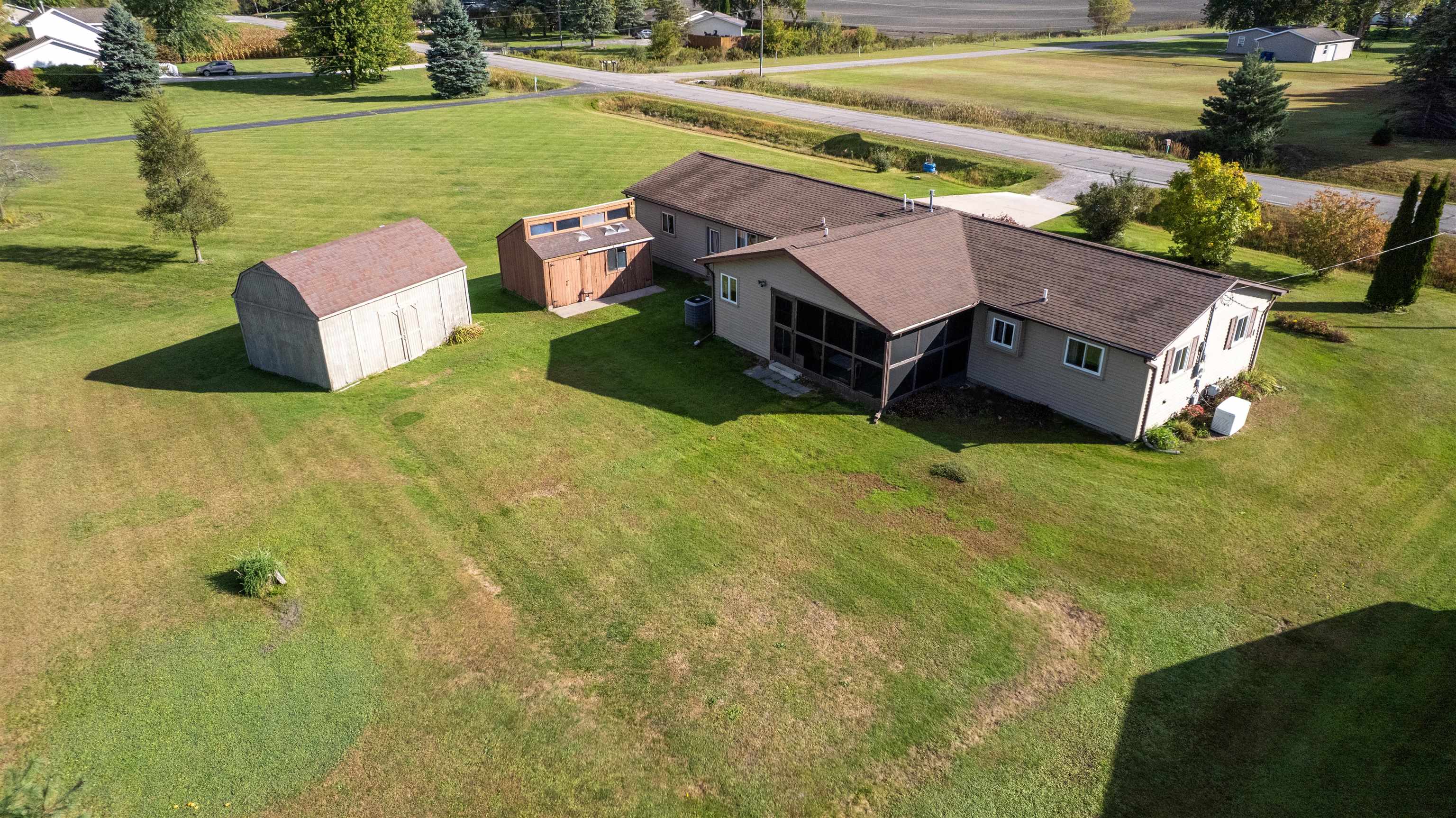 2218 South Nine Mile Road Kawkawlin, MI 48631 - Photo 46 of 48