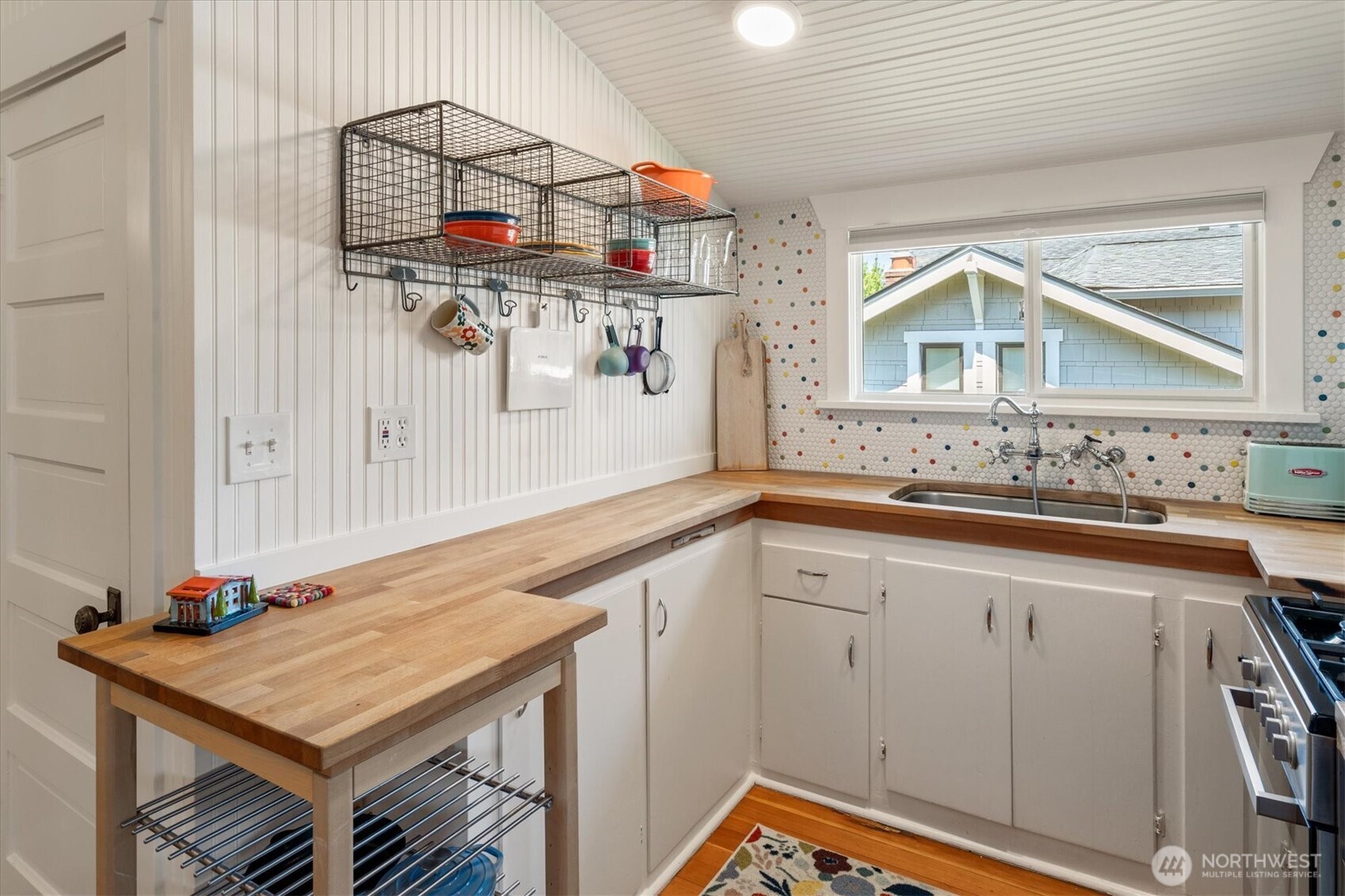 5618 Keystone Place North Seattle, WA 98103 - Photo 26 of 38