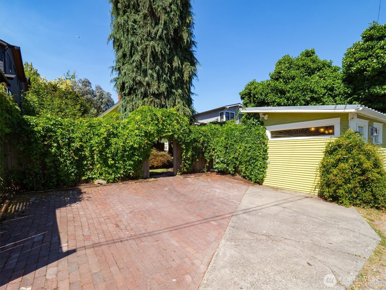 5618 Keystone Place North Seattle, WA 98103 - Photo 35 of 38