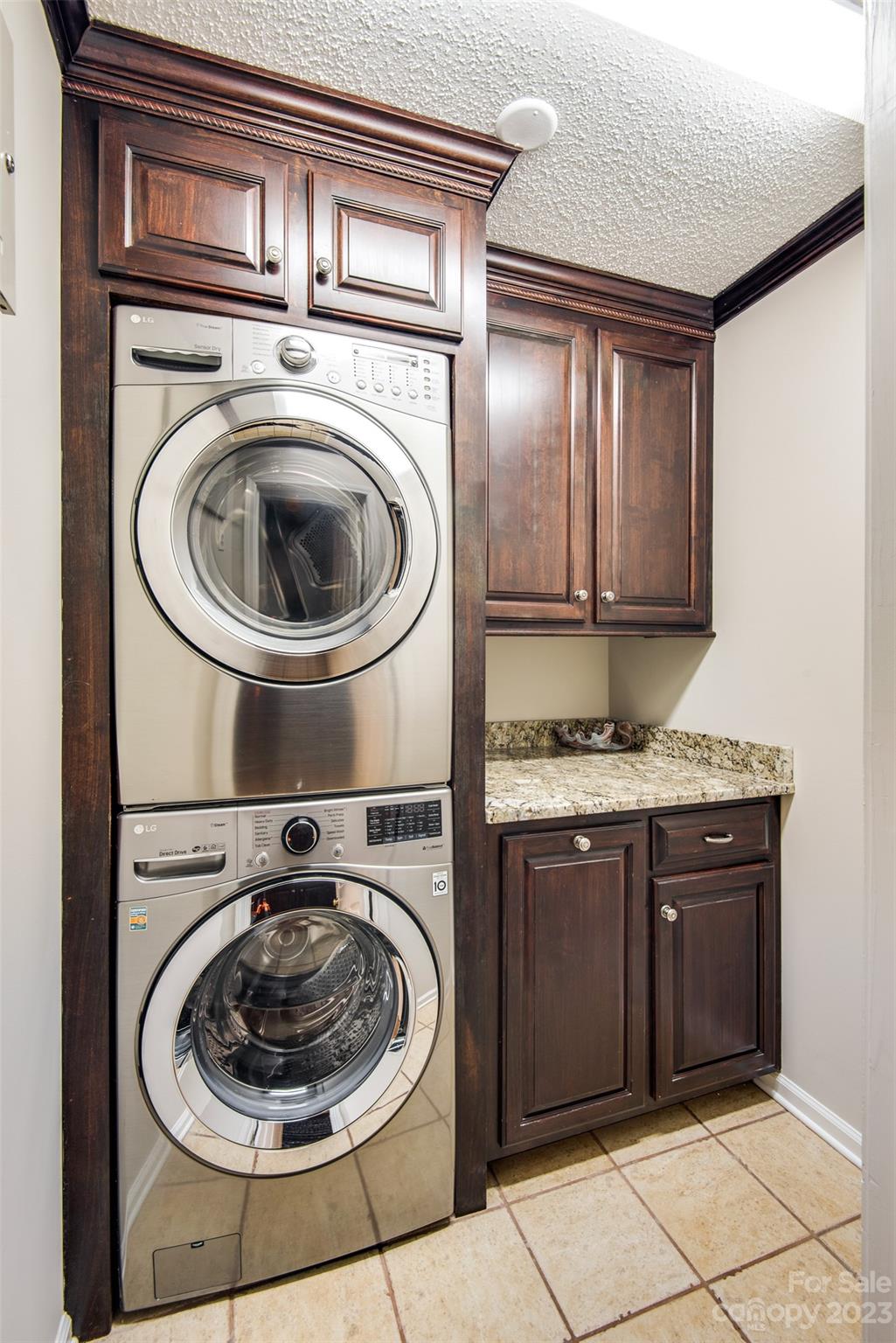 6499 Willowbottom Road Hickory, NC 28602 - Photo 15 of 41 Gallery Image 15