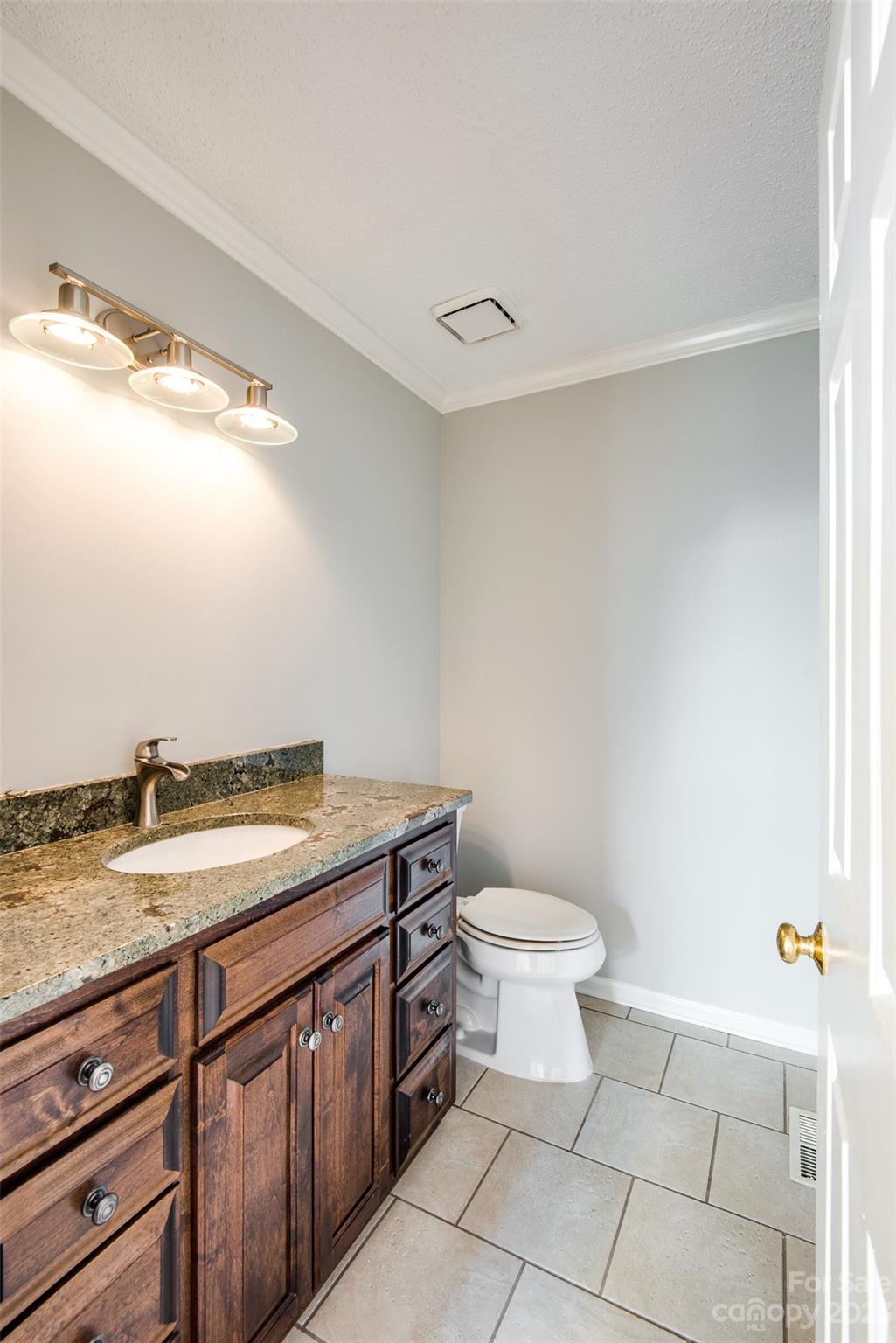 6499 Willowbottom Road Hickory, NC 28602 - Photo 17 of 41 Gallery Image 17