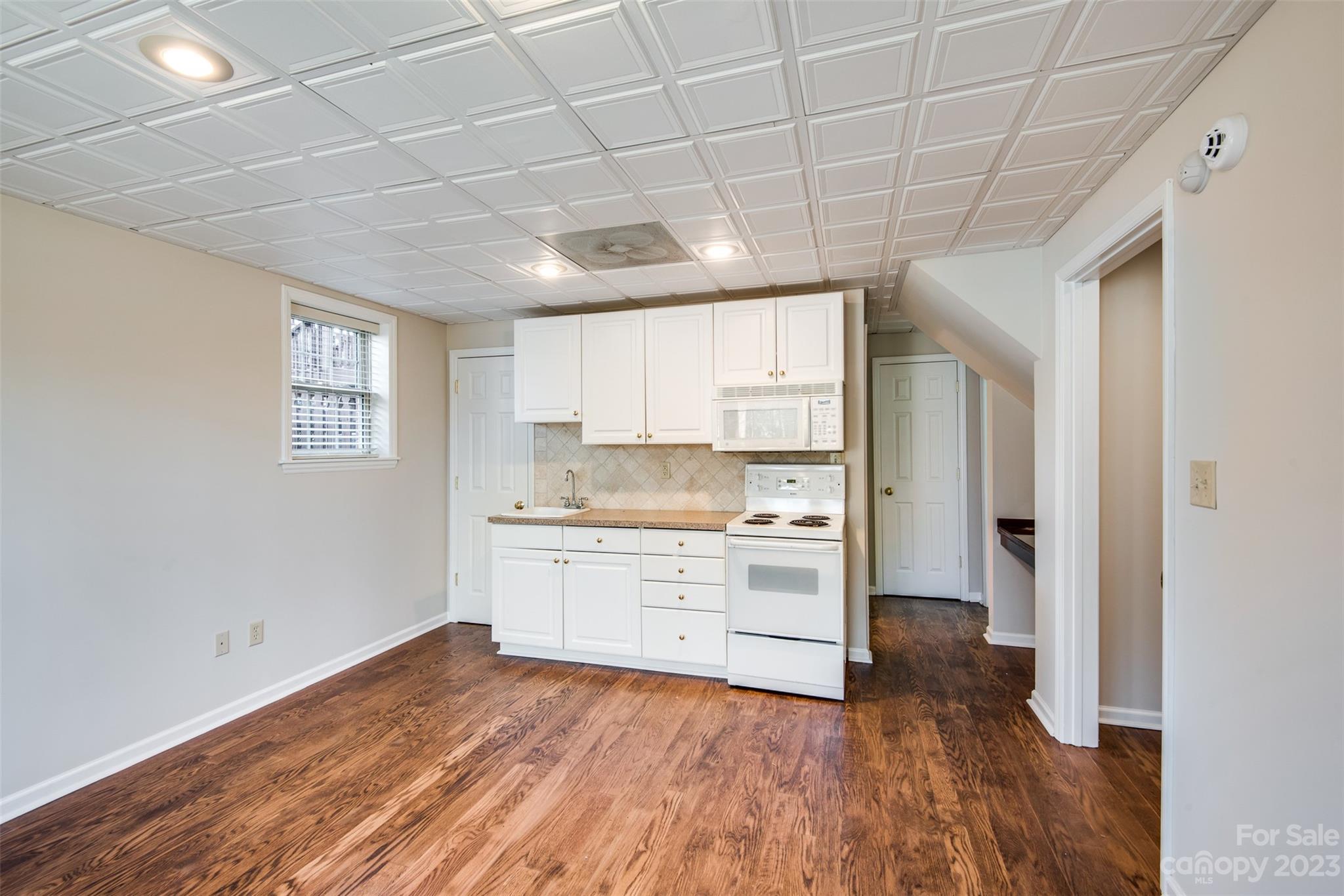 6499 Willowbottom Road Hickory, NC 28602 - Photo 32 of 41 Gallery Image 32