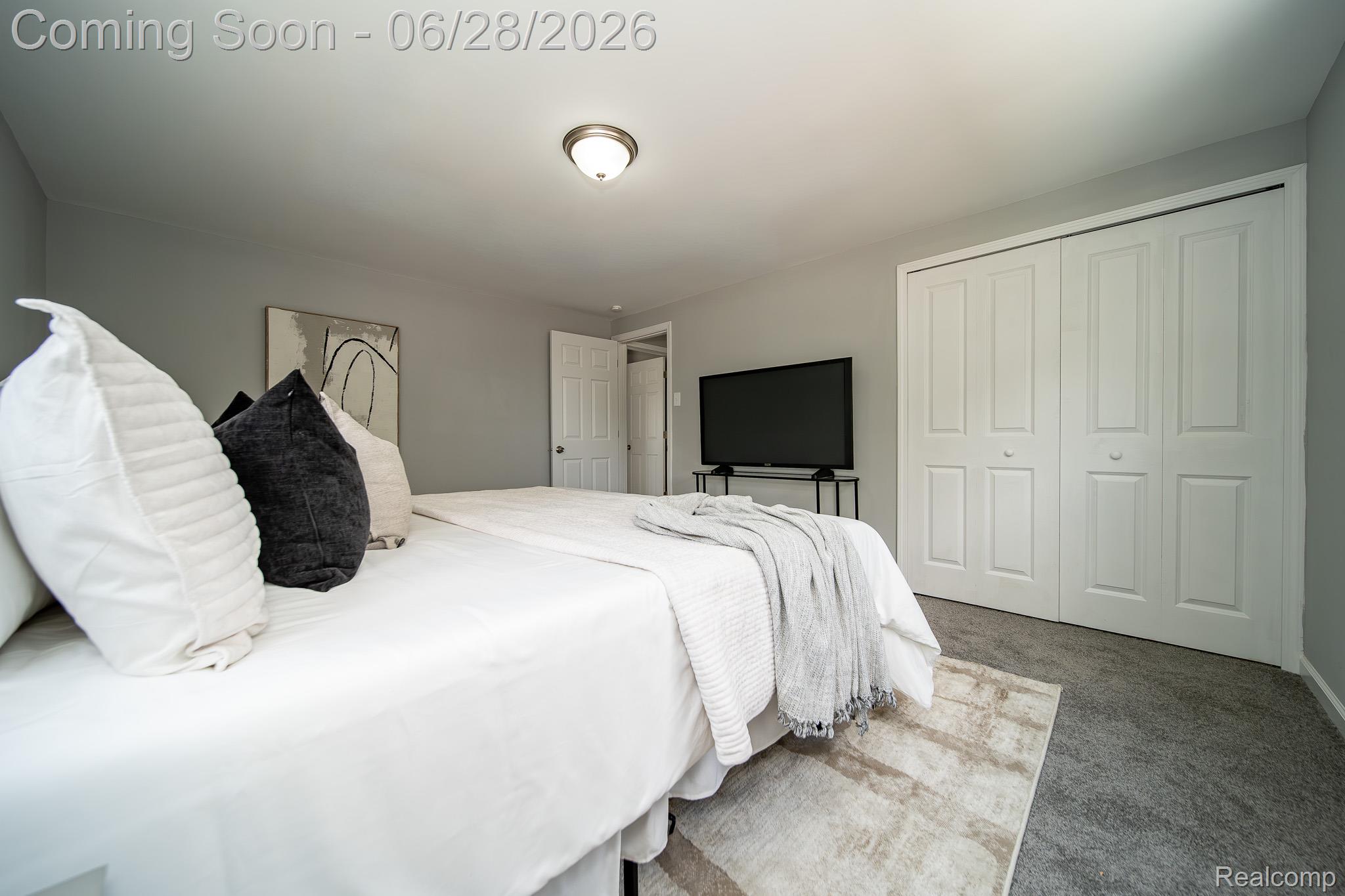 15646 Selwyn Road Southgate, MI 48195 - Photo 57 of 69 DDS04866.jpg