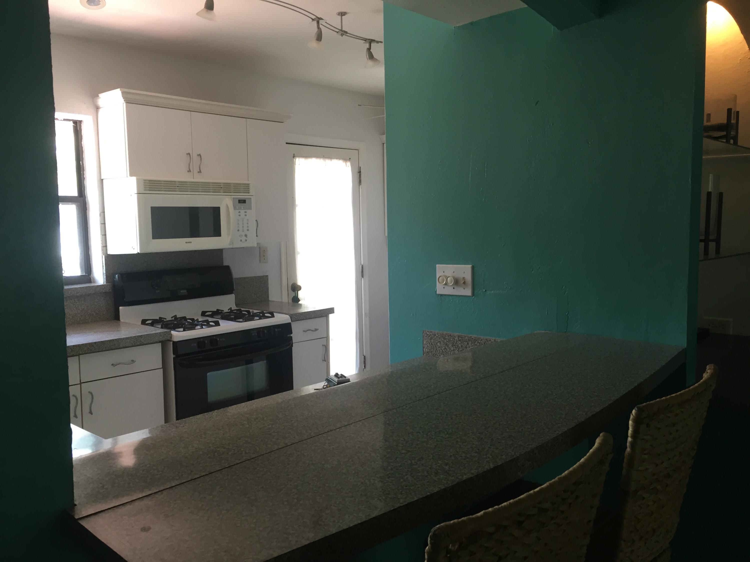 298 Lancaster Street Boca Raton, FL 33487 - Photo 14 of 20 pass-through