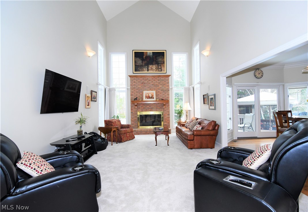 659 Sunridge Road Fairlawn, OH 44333 - Photo 4 of 35 2 story great room with fireplace, gas logs and surround sound