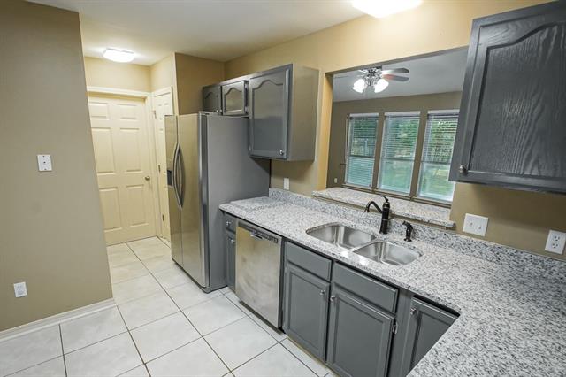 344 East Suncrest Loop Slidell, LA 70458 - Photo 9 of 27