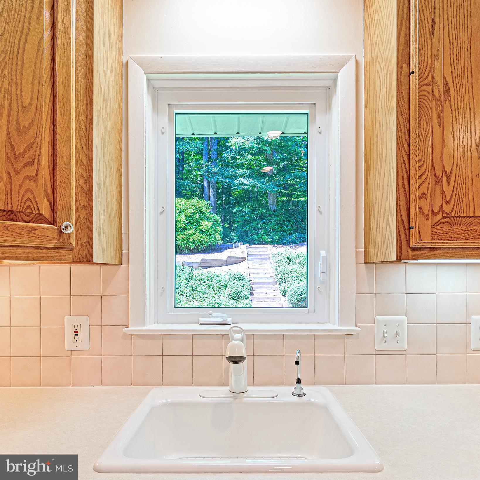 6818 Colburn Drive Annandale, VA 22003 - Photo 19 of 51