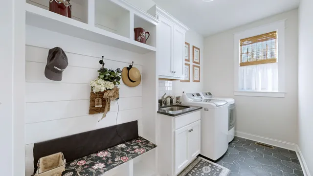 $1,090,000 | 4016 Canberra Drive, Spring Hill, TN 37174