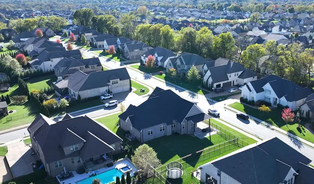 $1,090,000 | 4016 Canberra Drive, Spring Hill, TN 37174