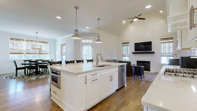 $1,090,000 | 4016 Canberra Drive, Spring Hill, TN 37174