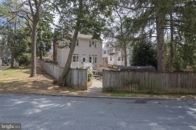 $999,900 | 317 West College Terrace, Frederick, MD 21701